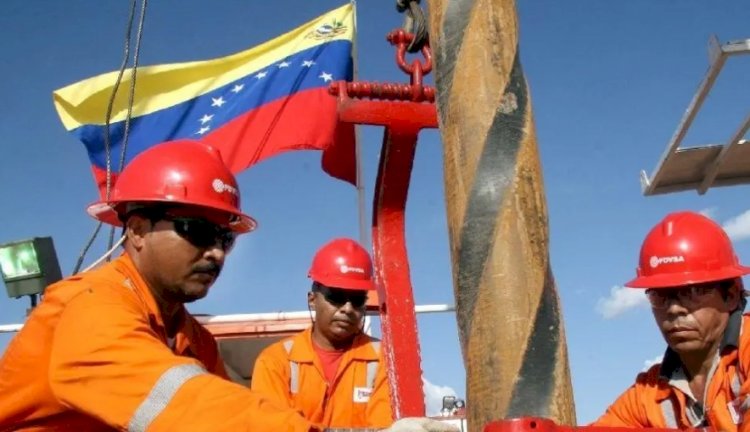 Sequestro militar estadunidense de petroleiro afeta ainda mais a situação econômica da Venezuela