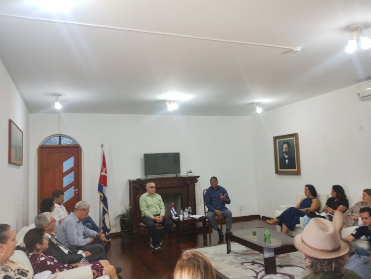 PALAVRAS DO NOVO EMBAJADOR DE CUBA NO BRASIL,NO ENCONTRO DO MOVIMENTO DE SOLIDARIEDADE 